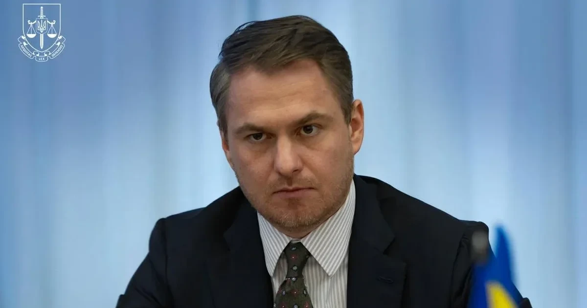 Від заяви про відставку до підозри Кривоносу: послідовність кроків Кравченка